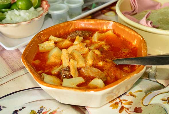 Menudo calientito MEDIANO